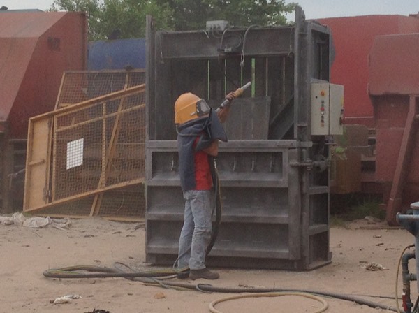 Blasting Large Compactor55