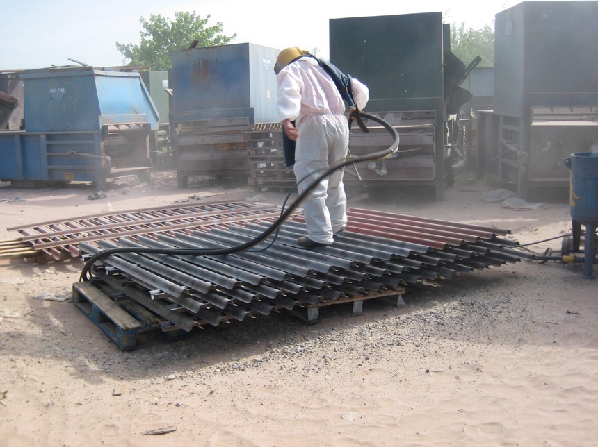 Blasting security fencing9