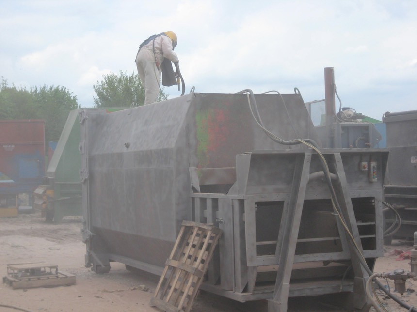Blasting waste compactor1