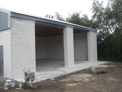 Painting building with airless4